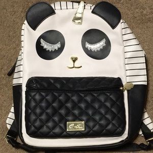 Betsey Panda